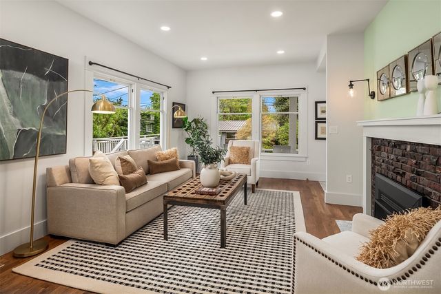 5023 SW Prince Street, Seattle, WA 98116