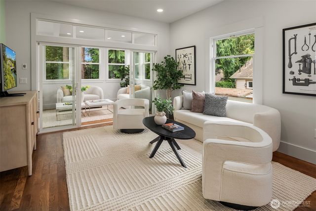 5023 SW Prince Street, Seattle, WA 98116