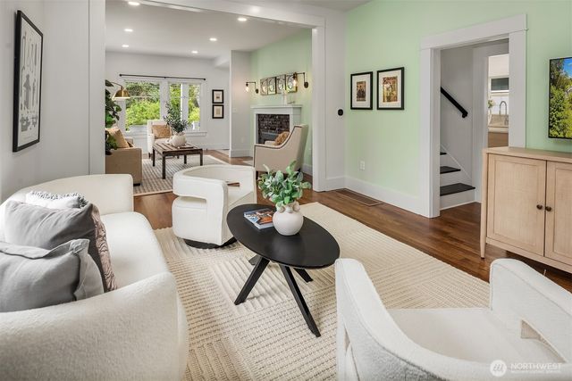 5023 SW Prince Street, Seattle, WA 98116