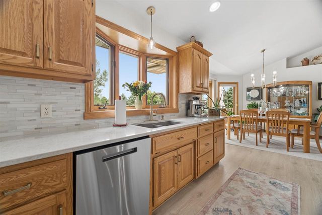2855 FREEDOM ROAD, De Pere, WI 54115