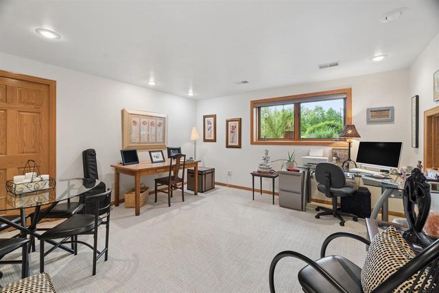 2855 FREEDOM ROAD, De Pere, WI 54115