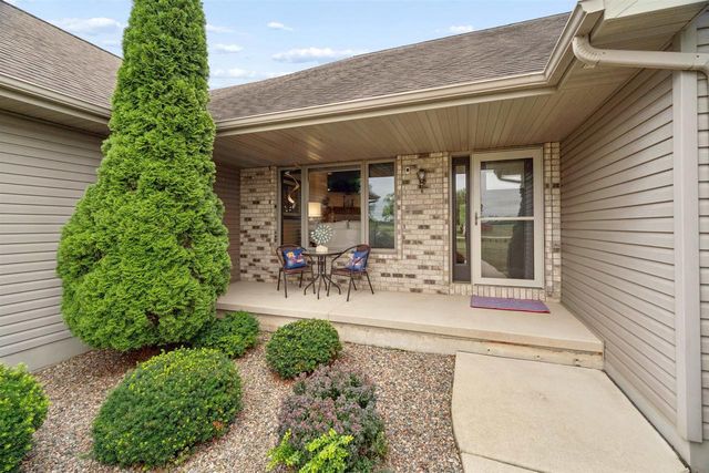 2855 FREEDOM ROAD, De Pere, WI 54115