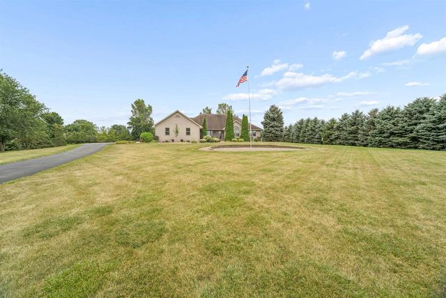2855 FREEDOM ROAD, De Pere, WI 54115