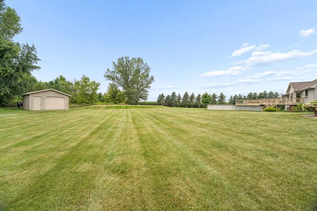2855 FREEDOM ROAD, De Pere, WI 54115