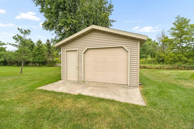 2855 FREEDOM ROAD, De Pere, WI 54115