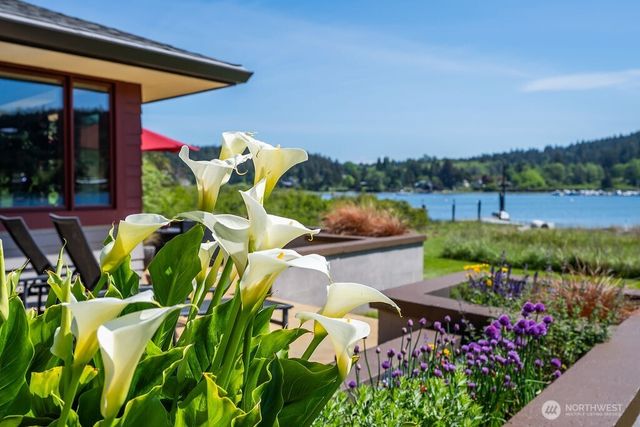 2000 Bayshore Road, Lopez Island, WA 98261