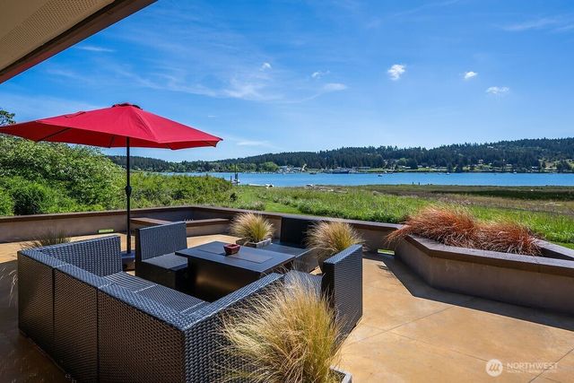 2000 Bayshore Road, Lopez Island, WA 98261