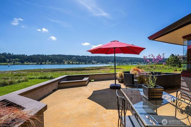 2000 Bayshore Road, Lopez Island, WA 98261