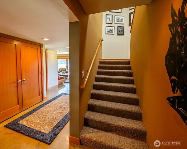 2000 Bayshore Road, Lopez Island, WA 98261