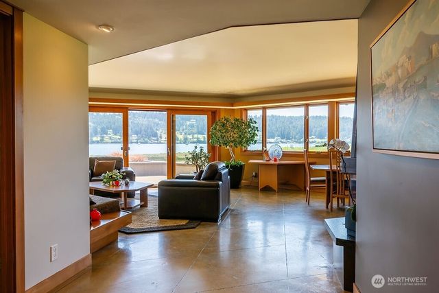 2000 Bayshore Road, Lopez Island, WA 98261