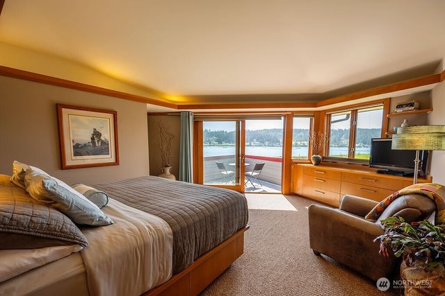 2000 Bayshore Road, Lopez Island, WA 98261