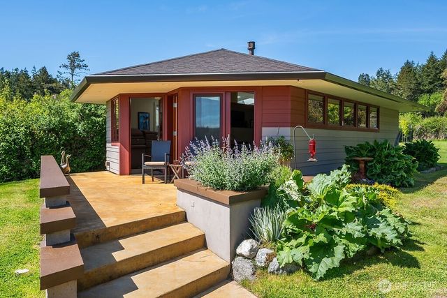 2000 Bayshore Road, Lopez Island, WA 98261