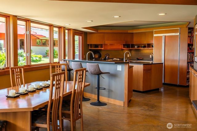 2000 Bayshore Road, Lopez Island, WA 98261