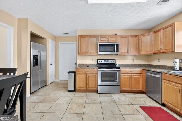 701 Muirfield Drive, Winder, GA 30680
