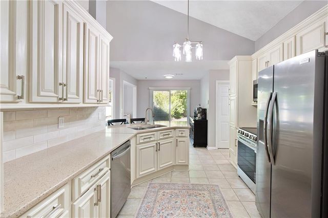 1520 Smoke Hill Drive, Hoschton, GA 30548