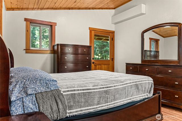 15 Howerton Road, Twisp, WA 98856