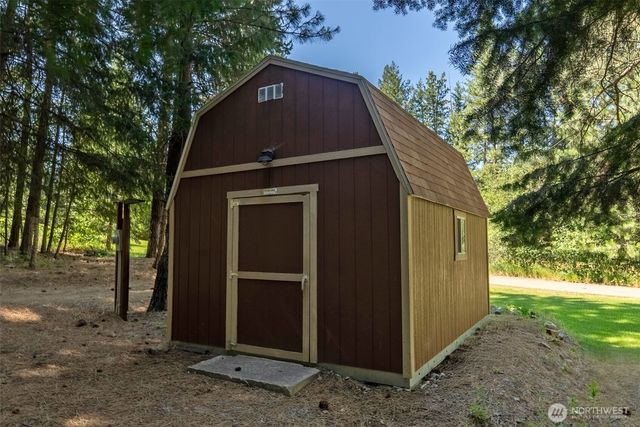 15 Howerton Road, Twisp, WA 98856