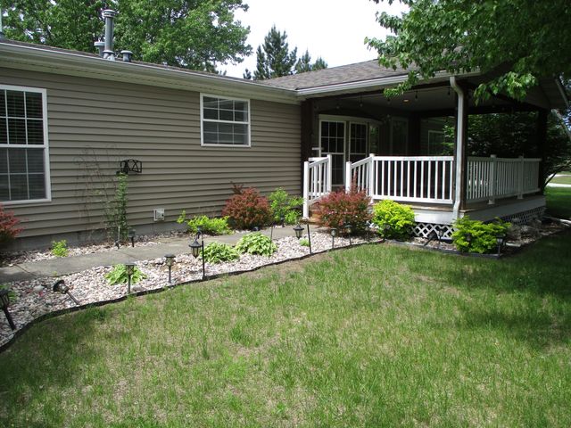 11276 N 500 W, Wheatfield, IN 46392