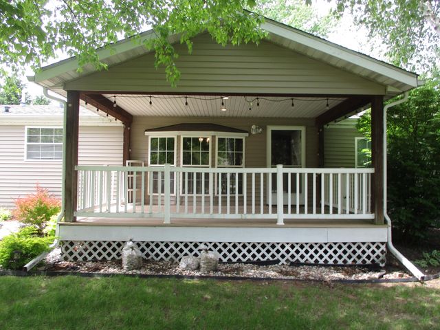 11276 N 500 W, Wheatfield, IN 46392