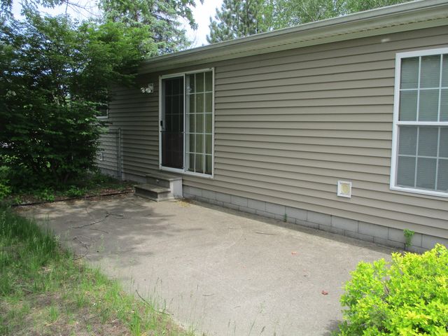 11276 N 500 W, Wheatfield, IN 46392