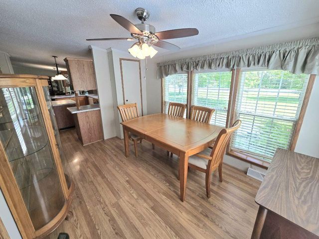 11276 N 500 W, Wheatfield, IN 46392