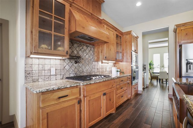 631 N King Road, Fate, TX 75189