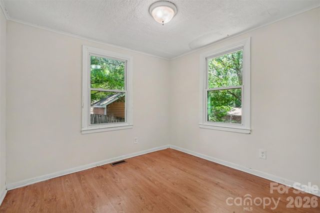 8232 Starnes Randall Road, Charlotte, NC 28215