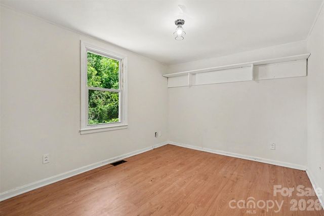 8232 Starnes Randall Road, Charlotte, NC 28215