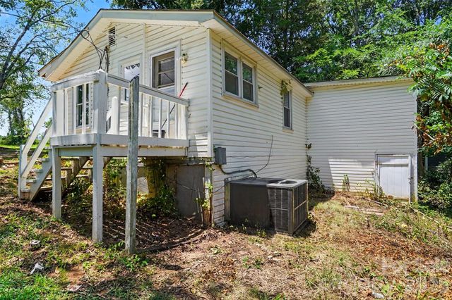 8232 Starnes Randall Road, Charlotte, NC 28215