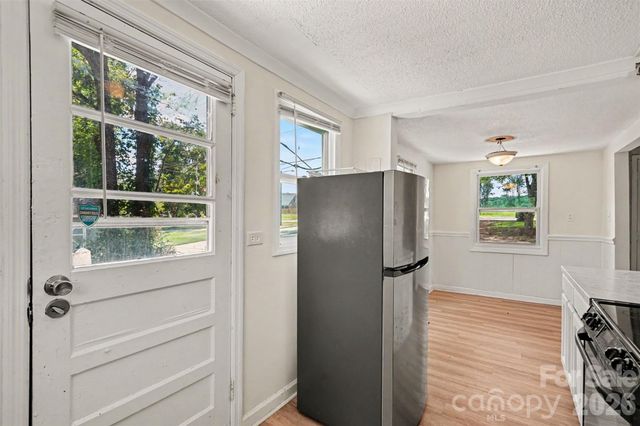 8232 Starnes Randall Road, Charlotte, NC 28215