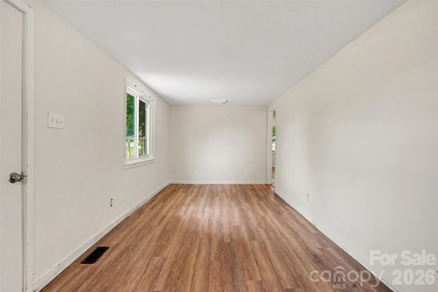 8232 Starnes Randall Road, Charlotte, NC 28215