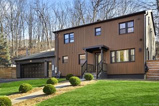 14 Dunnings Drive, Tarrytown, NY 10591