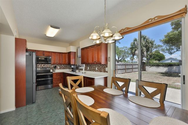 11216 SCOTCHWOOD DRIVE, Riverview, FL 33579