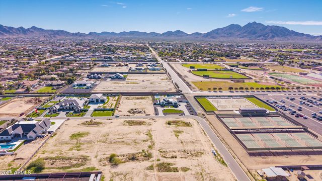 18846 E Vallejo Street 11, Queen Creek, AZ 85142