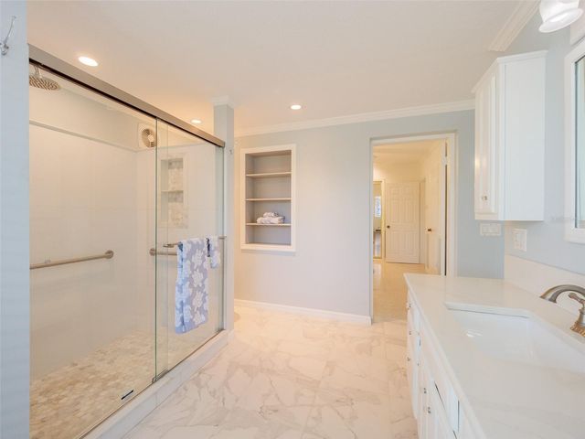 2410 RIVERSIDE DRIVE E, Bradenton, FL 34208