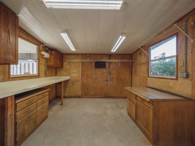 2410 RIVERSIDE DRIVE E, Bradenton, FL 34208
