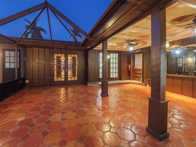 2410 RIVERSIDE DRIVE E, Bradenton, FL 34208