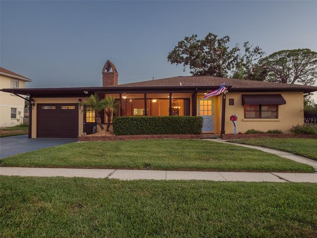 2410 RIVERSIDE DRIVE E, Bradenton, FL 34208