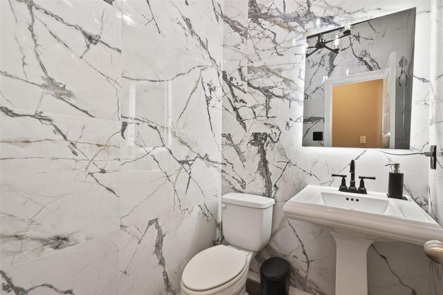 2551 Artichoke Park Drive, Richmond, TX 77406