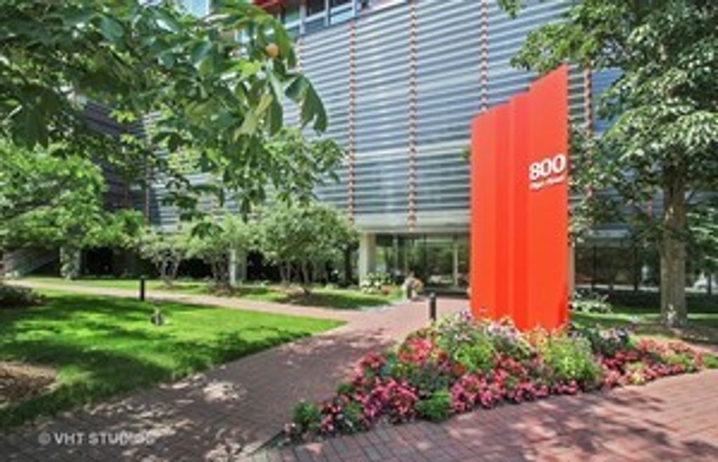 800 Elgin Road PH19, Evanston, IL 60201