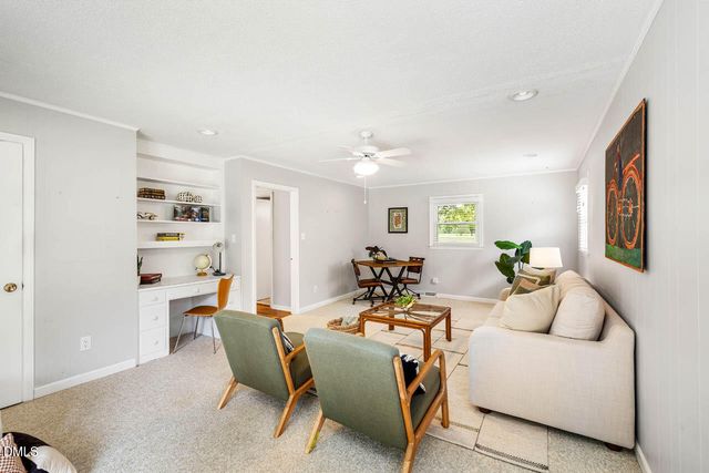 101 Ray Road, Chapel Hill, NC 27516