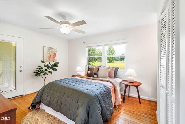 101 Ray Road, Chapel Hill, NC 27516