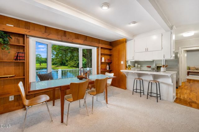 101 Ray Road, Chapel Hill, NC 27516