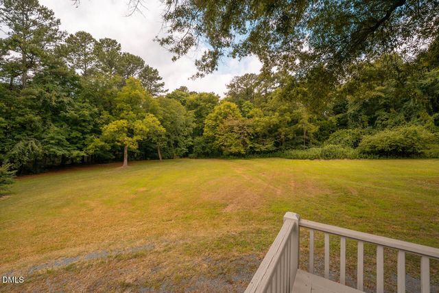 101 Ray Road, Chapel Hill, NC 27516