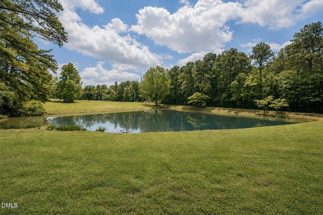 101 Ray Road, Chapel Hill, NC 27516