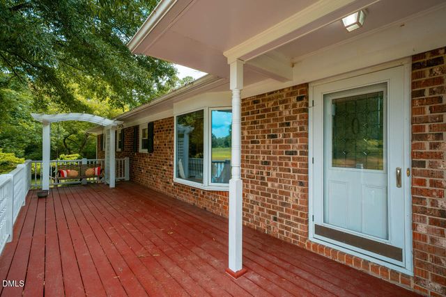 101 Ray Road, Chapel Hill, NC 27516