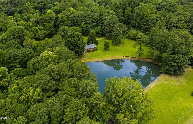 101 Ray Road, Chapel Hill, NC 27516