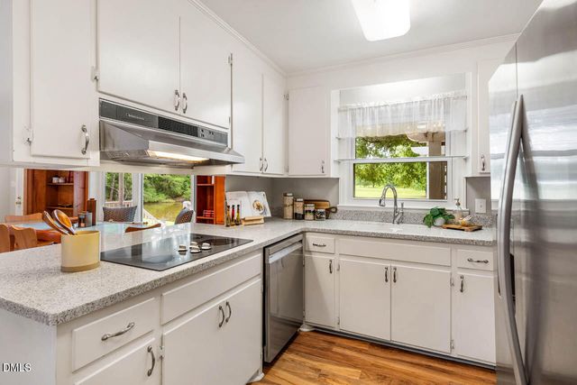 101 Ray Road, Chapel Hill, NC 27516