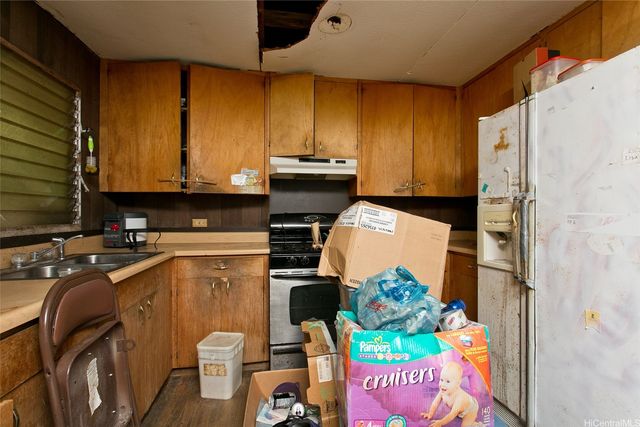 756 Iaukea Street, Honolulu, HI 96813