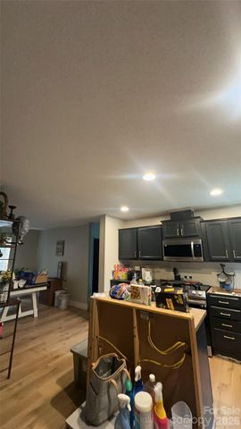 434 Mcalpin Lane, Taylorsville, NC 28681